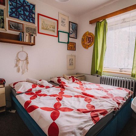 Hostel Klondike Pec pod Snezkou Luaran gambar
