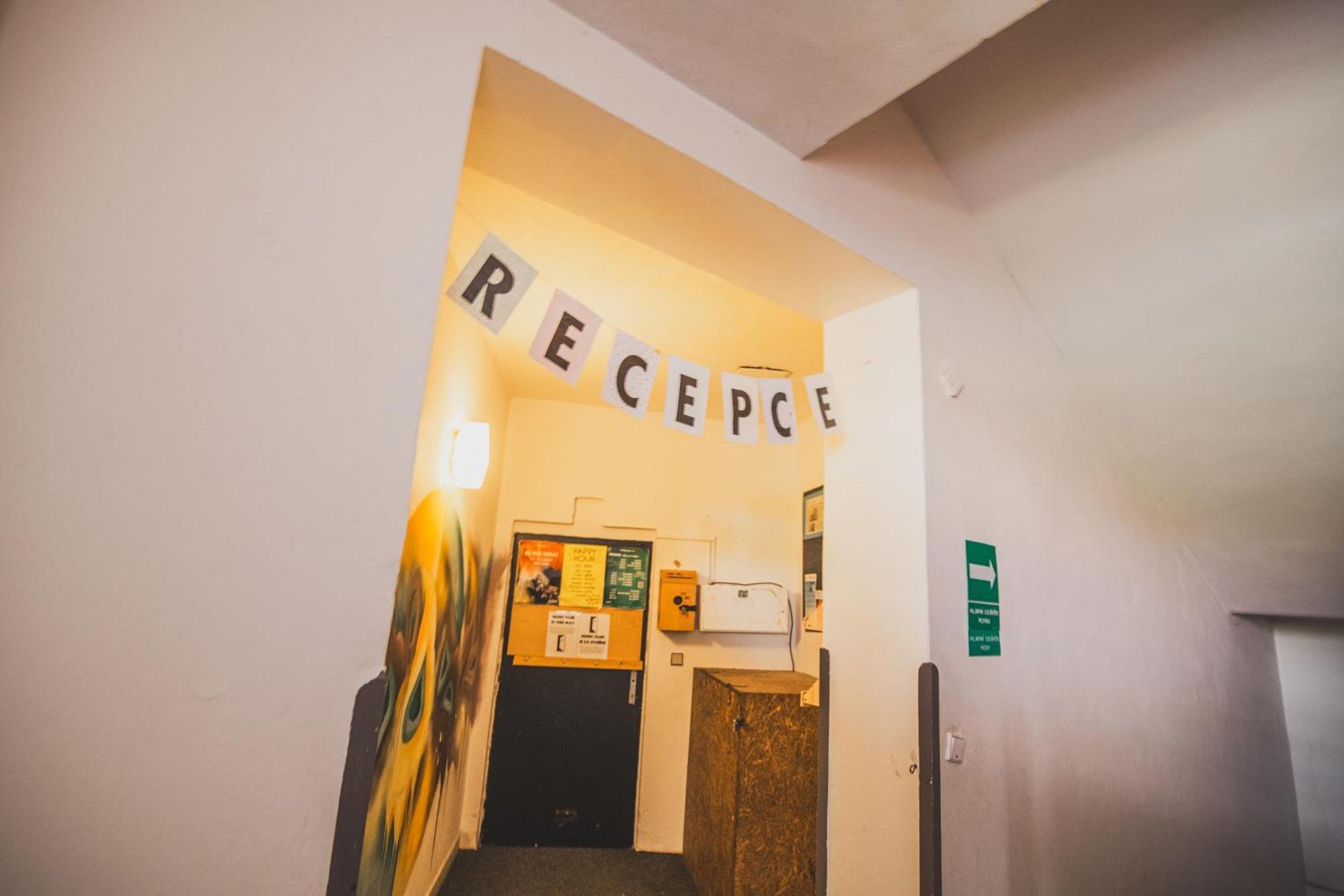 Hostel Klondike Pec pod Snezkou Luaran gambar