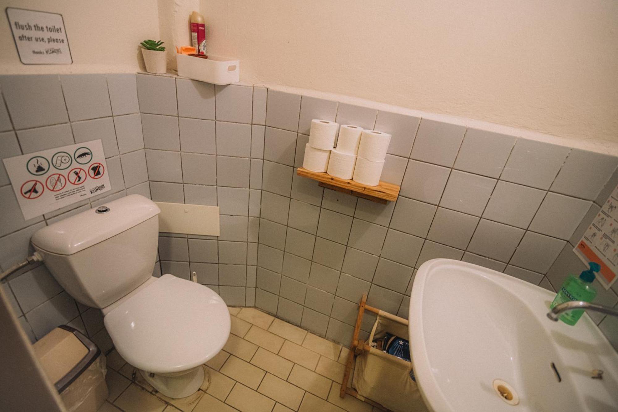 Hostel Klondike Pec pod Snezkou Luaran gambar