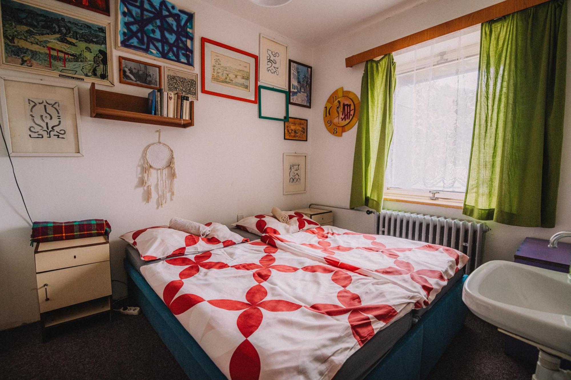 Hostel Klondike Pec pod Snezkou Luaran gambar