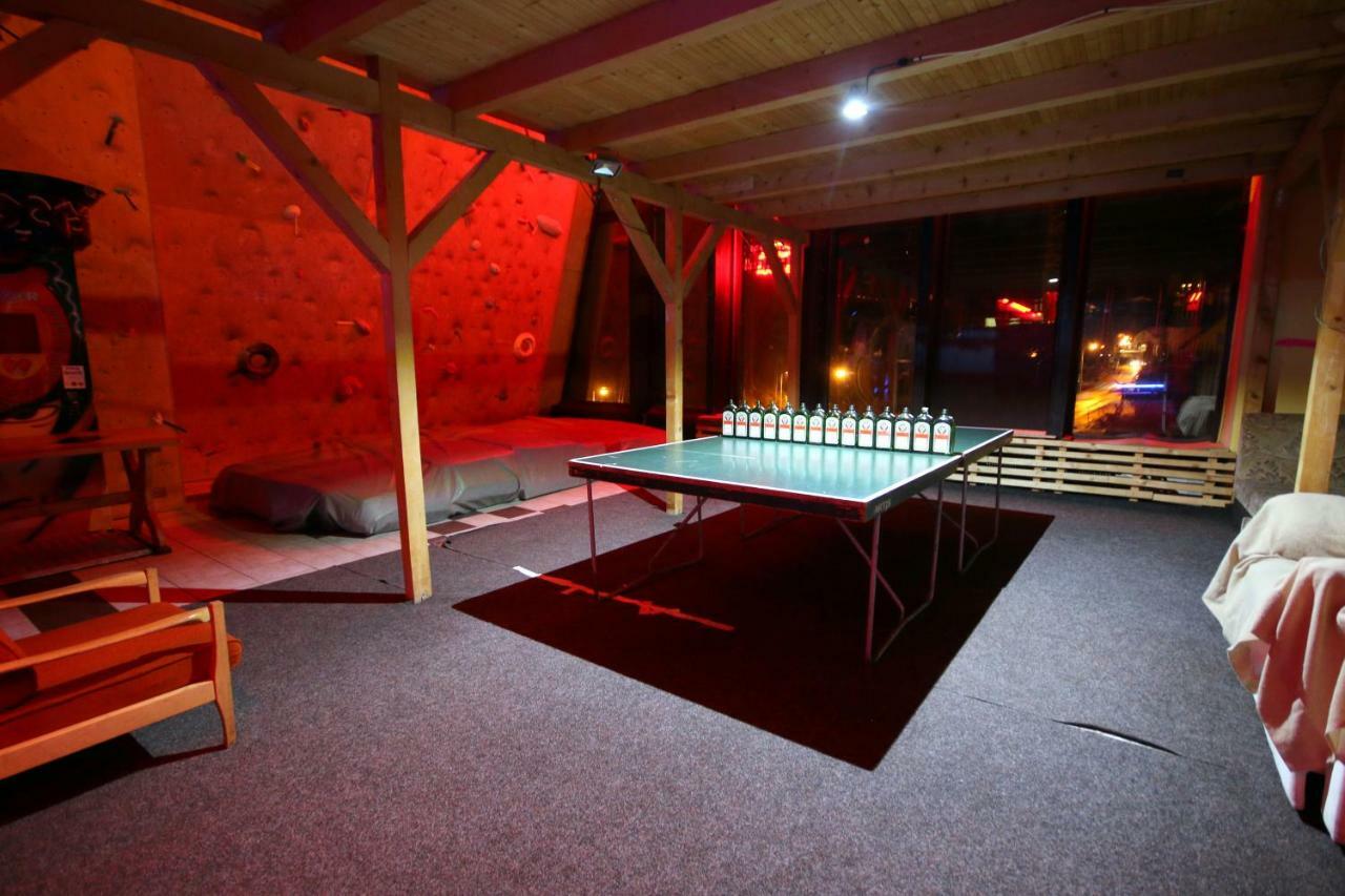 Hostel Klondike Pec pod Snezkou Luaran gambar
